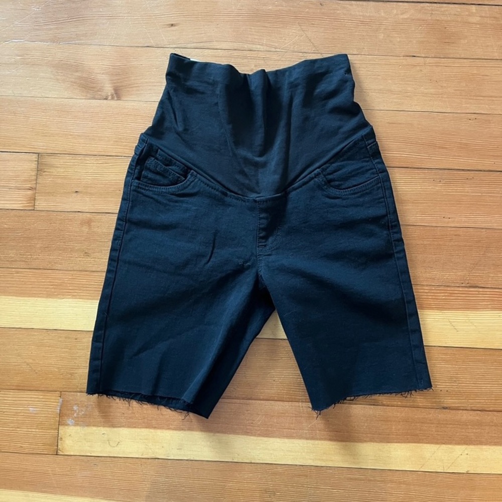 Cotton On maternity Stretch Bermuda Shorts